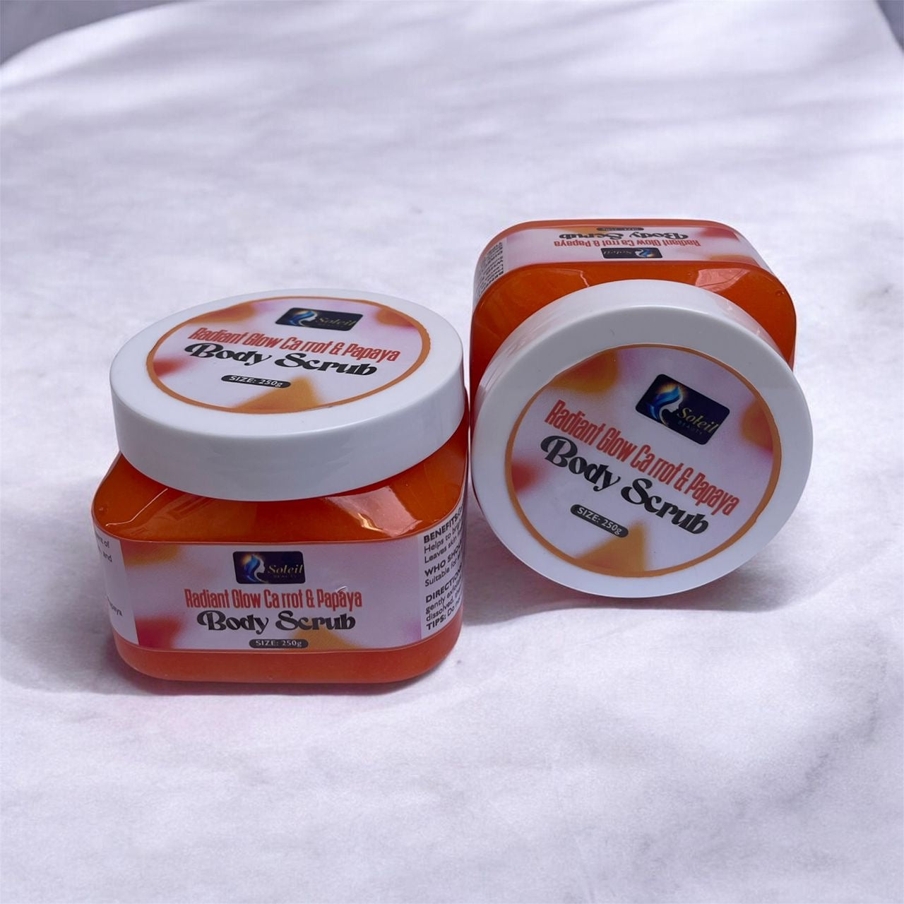 Radiant Glow Carrot & Papaya Body Scrub